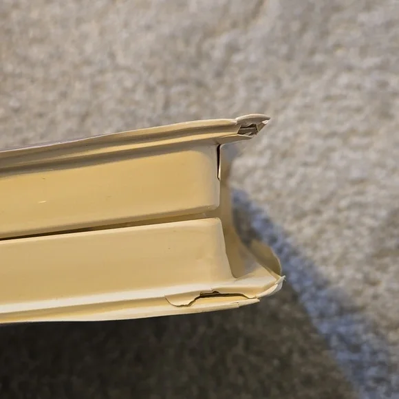 Walt Disnev's Aladdin VHS Tape RARE Black Diamond Classic #1662 - Picture 9 of 12